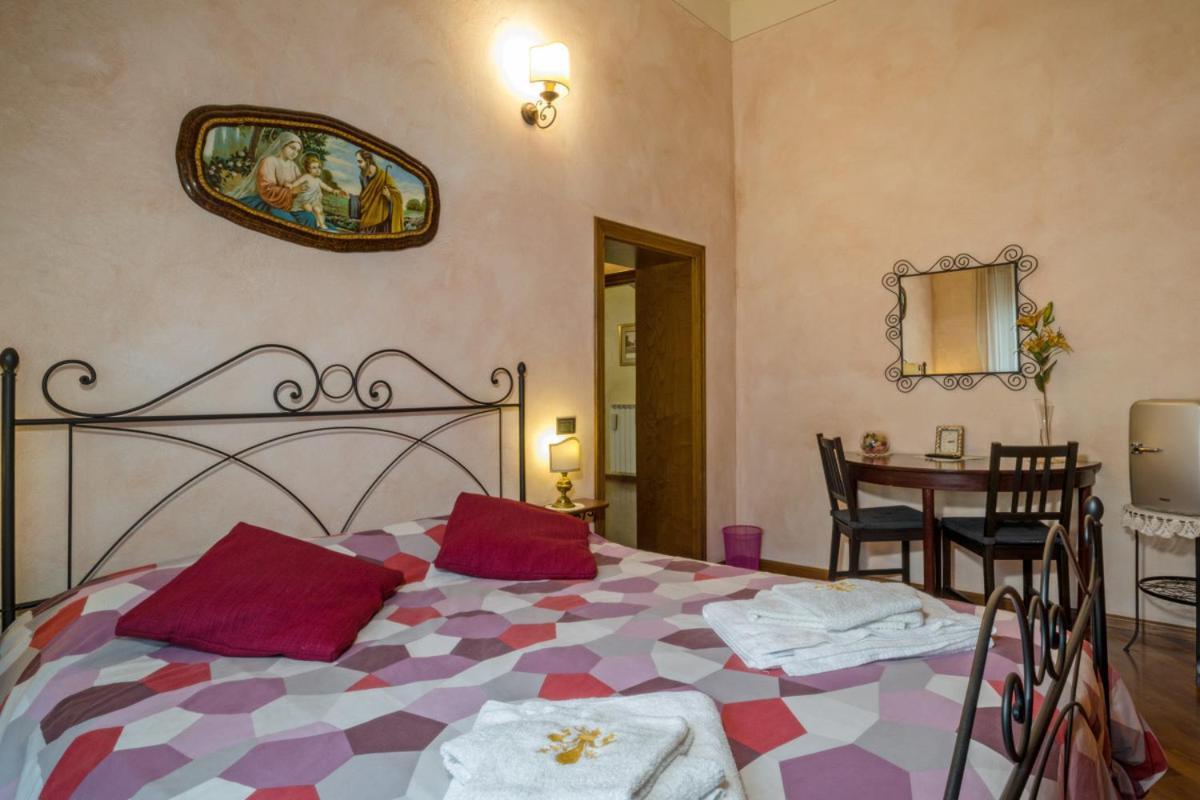 Il Giglio D'Oro Bed and Breakfast Arezzo Exteriör bild